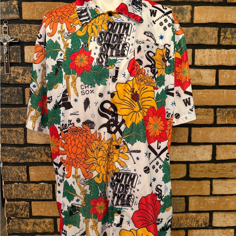 MLB White Sox Colorful Floral Men's Button Down Shirt